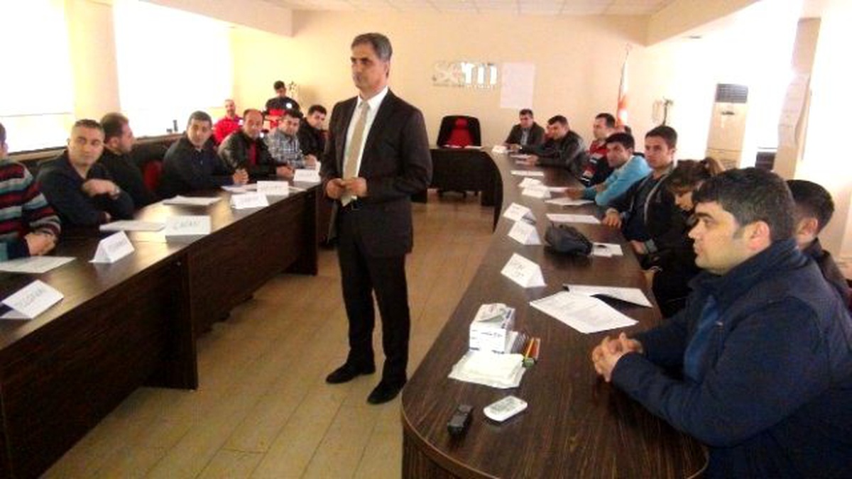 Trafik Polislerine Uygulamalı İlk Yardım Eğitimi Verildi