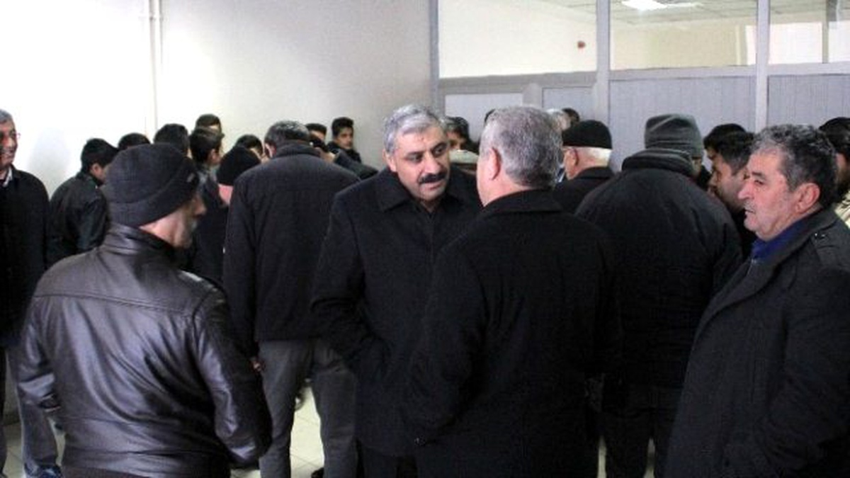 Yüksekova\'da Olaylar Sırasında Ölen Gencin Otopsi İşlemleri Yapıldı