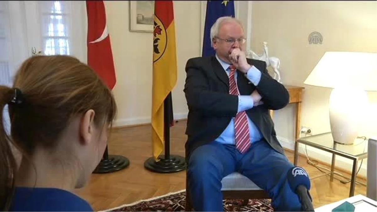 Almanya\'nın Ankara Büyükelçisi Erdmann: "Rusya\'nın Hava Saldırıları Gayriahlaki ve Alaycı"