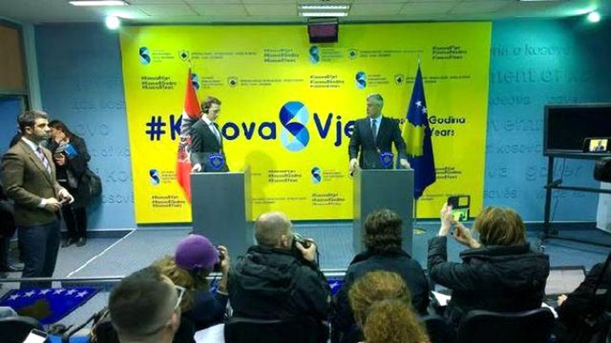 Avusturya Dışişleri Bakanı Kosova\'yı Ziyaret Etti