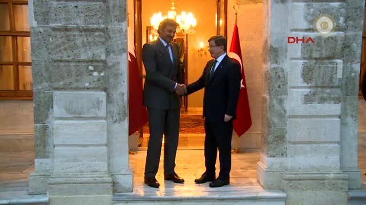Başbakan Davutoğlu, Katar Emiri\'ni Kabul Etti