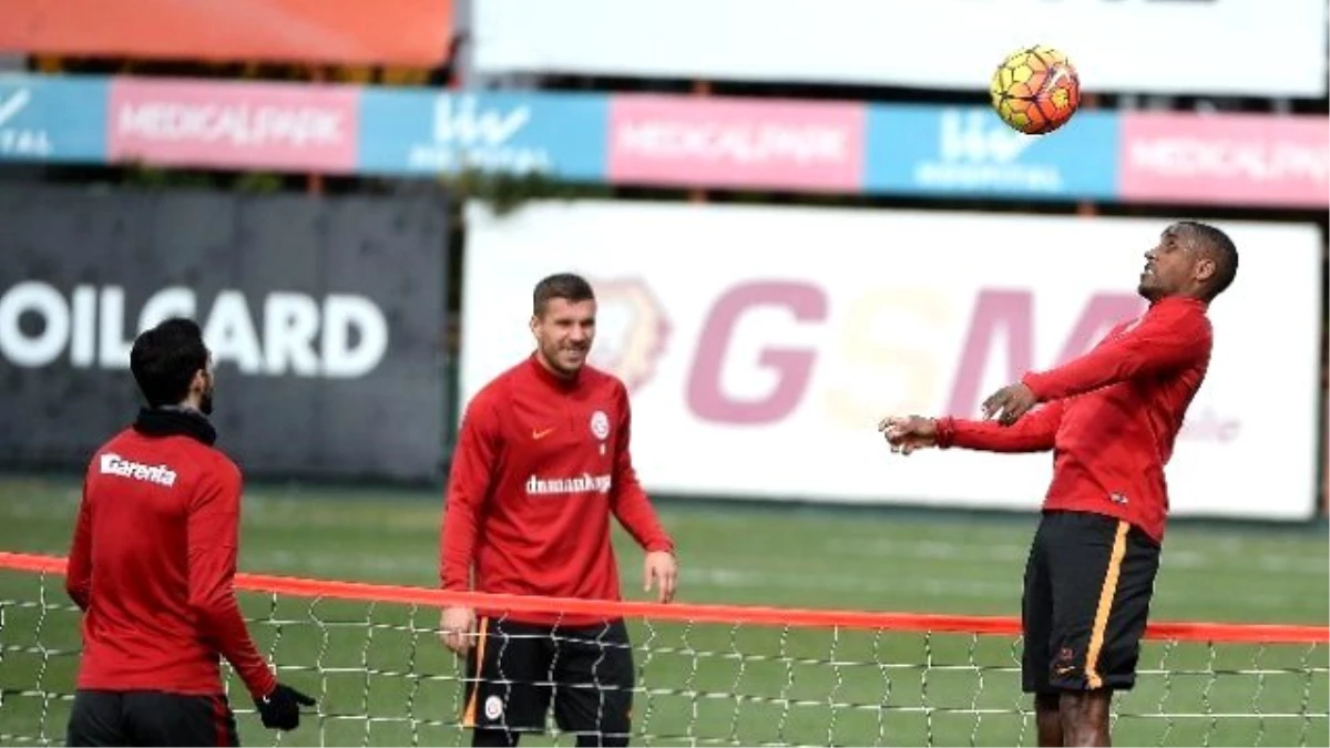 Galatasaray, Mersin İdmanyurdu Maçı Hazırlıklarını Tamamladı