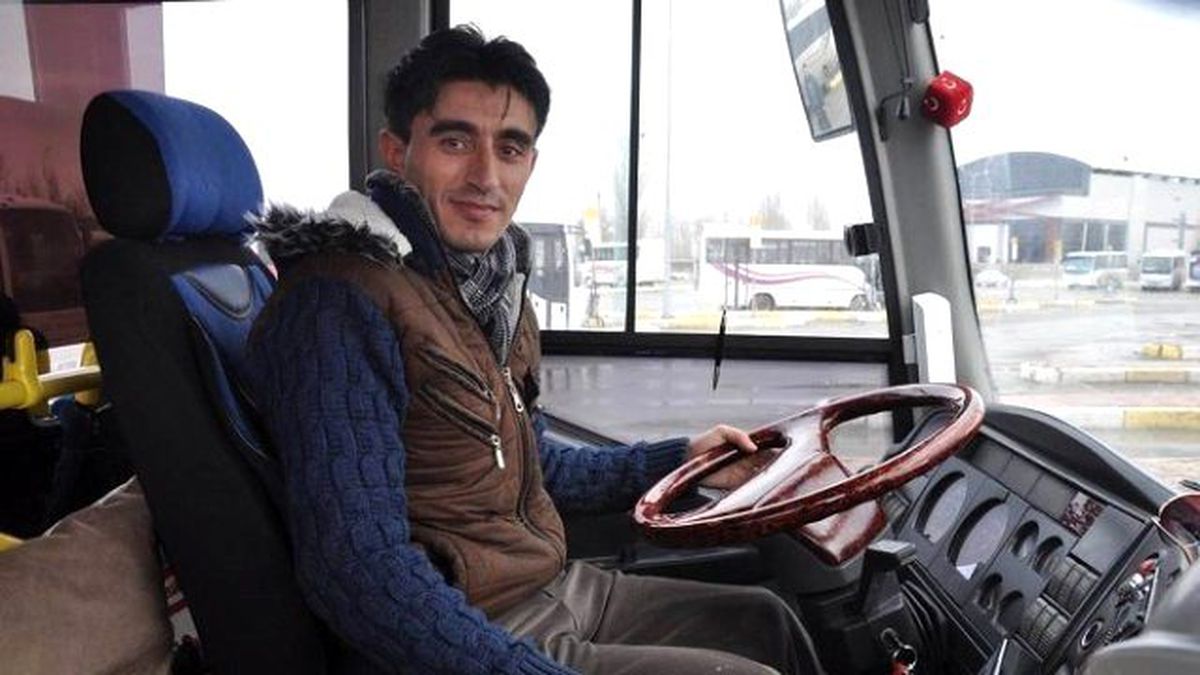 Otobüs Şoföründen Örnek Davranış