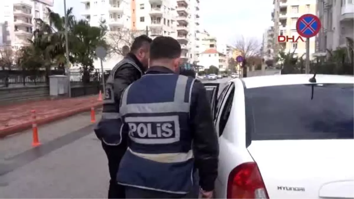 Antalya Çamaşır ve Gıda Maddesi Çalan Hırsız Yakalandı