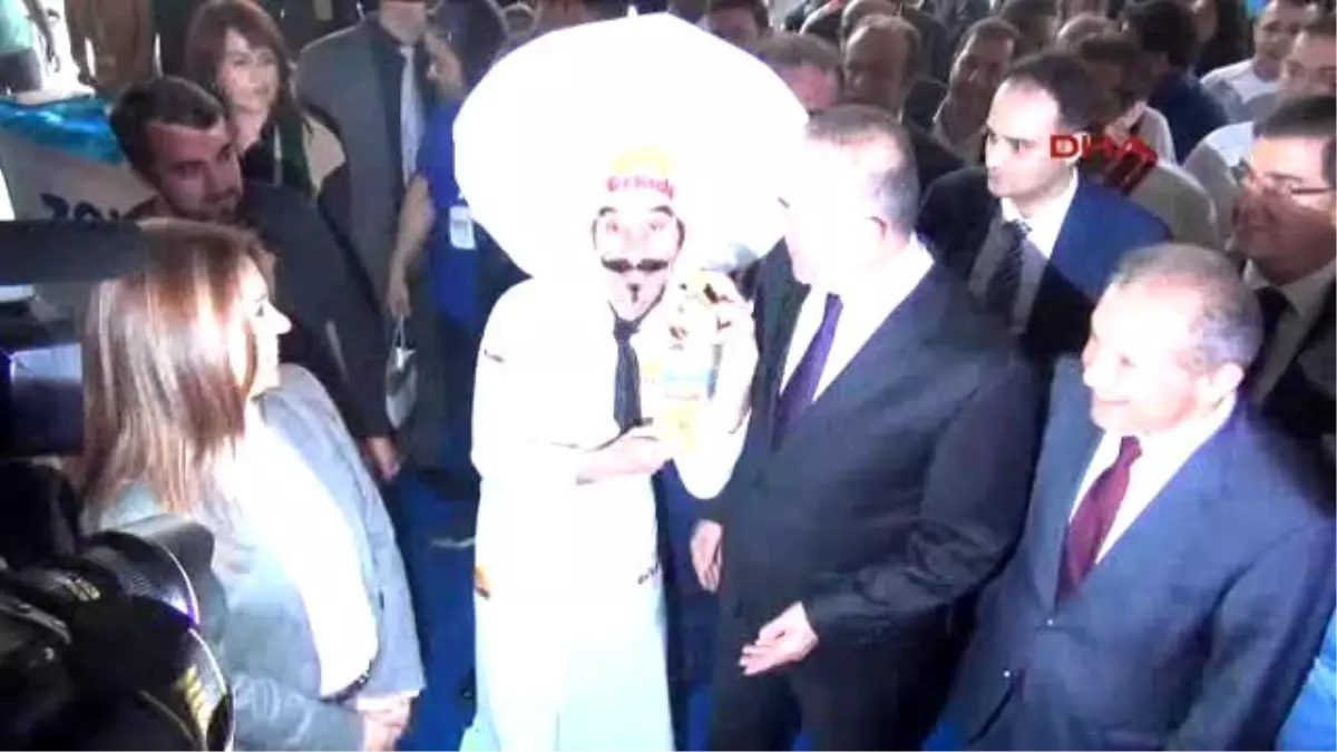 Antalya Çavuşoğlu: Suriye\'ye Kara Operasyonu Kararı Yok