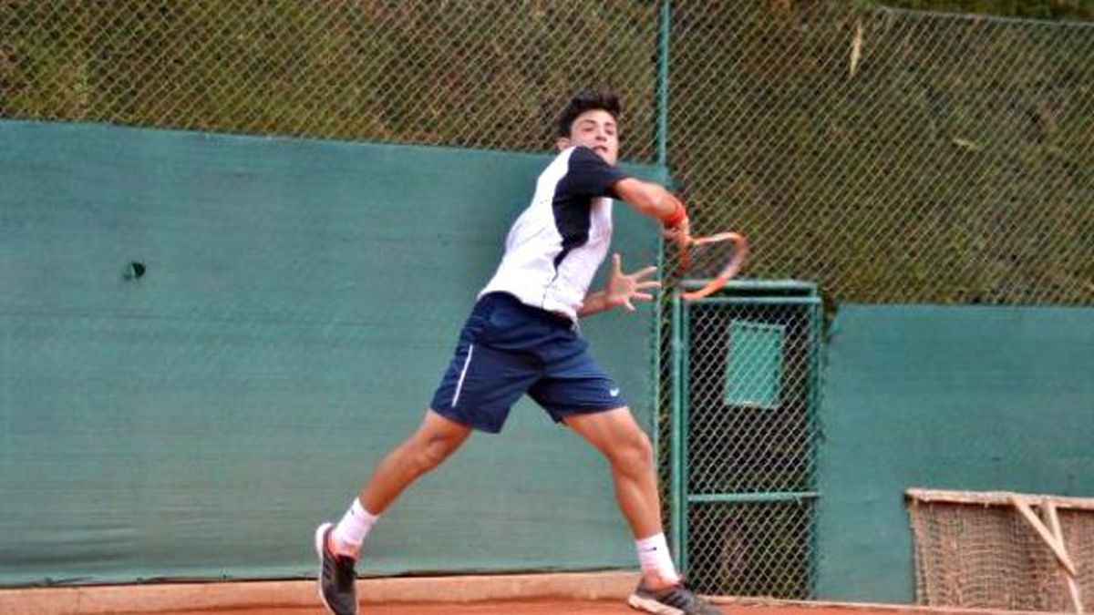 Genç Raket Bolivya\'da Finale Yükseldi