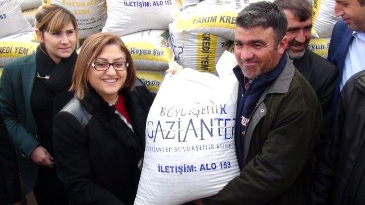 İslahiye\'de 436 Çiftçiye 218 Ton Yem Dağıtıldı