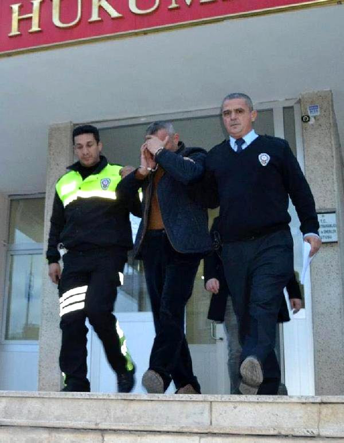 Kuyumcudan 1.5 Kilo Altın Hırsızlığı Şüphelisi Tutuklandı
