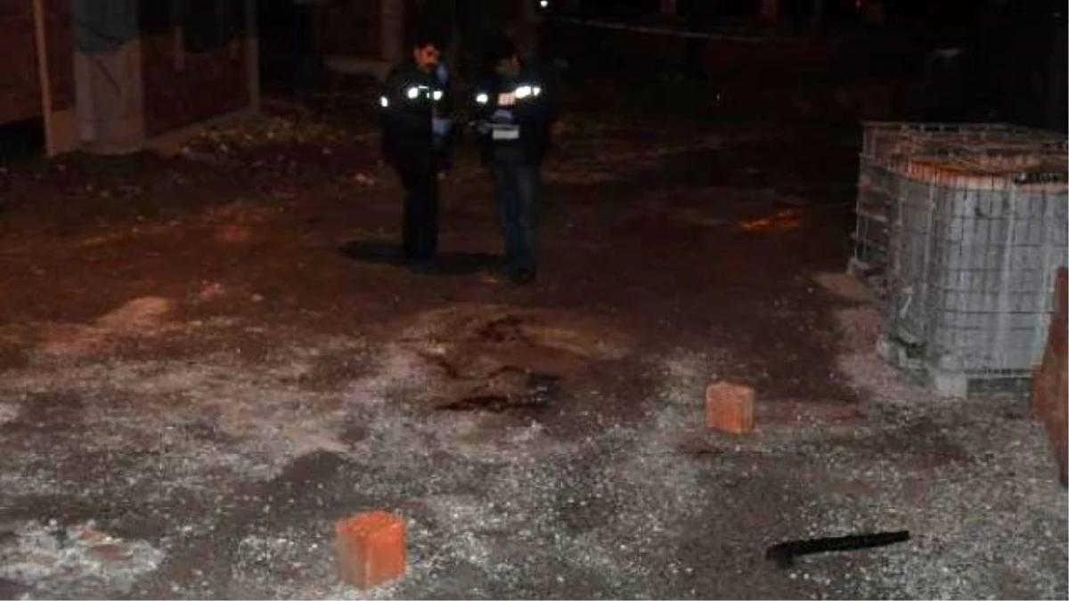 Sokak Ortasında Pompalı Tüfekle Öldürüldü