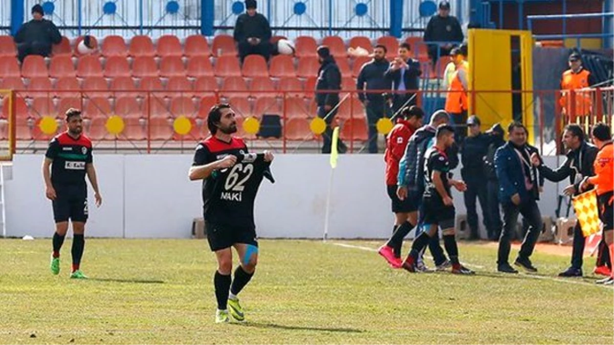 Amedsporlu Mansur Ay Asker Kaçağı Çıktı