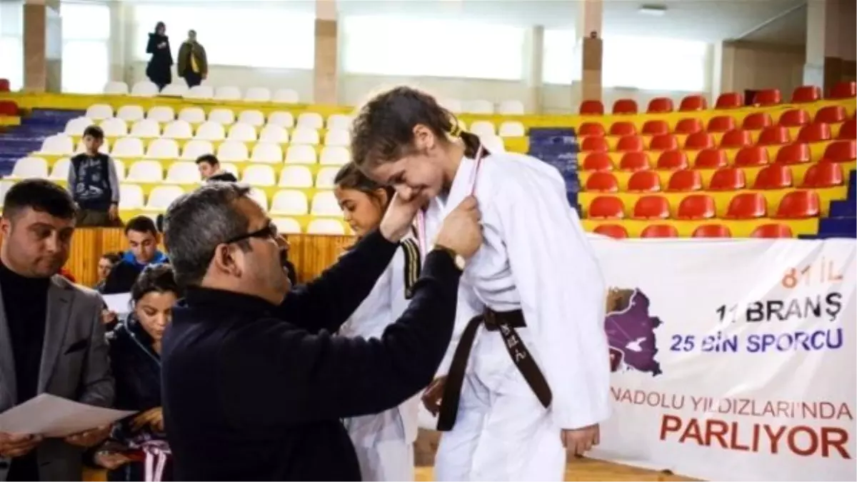 Anadolu Yıldızlar Ligi Judo Yarı Final Müsabakaları Sona Erdi