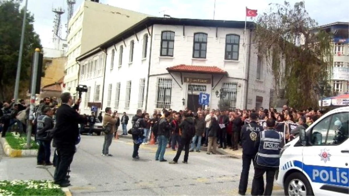 Aydın\'da Polis Protosto Yürüyüşüne İzin Vermedi