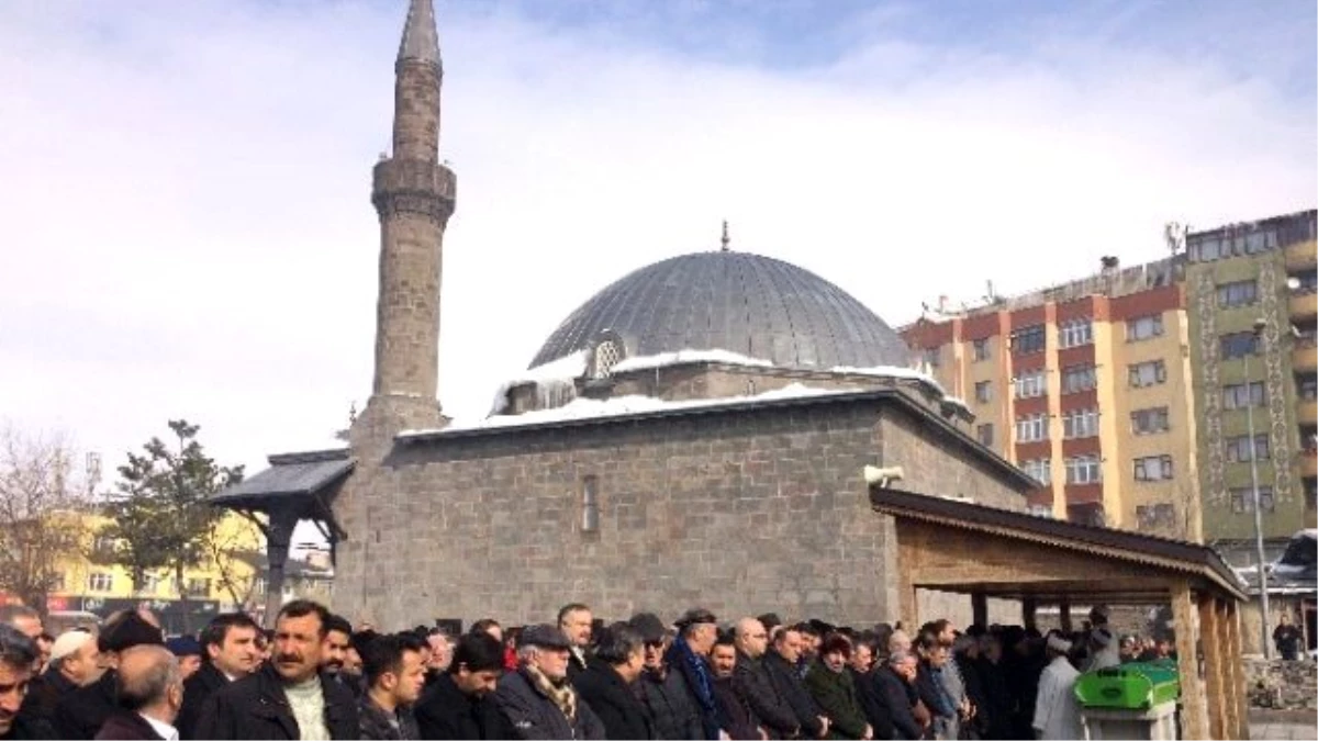 Başkan Teymur Son Yolculuğuna Uğurlandı