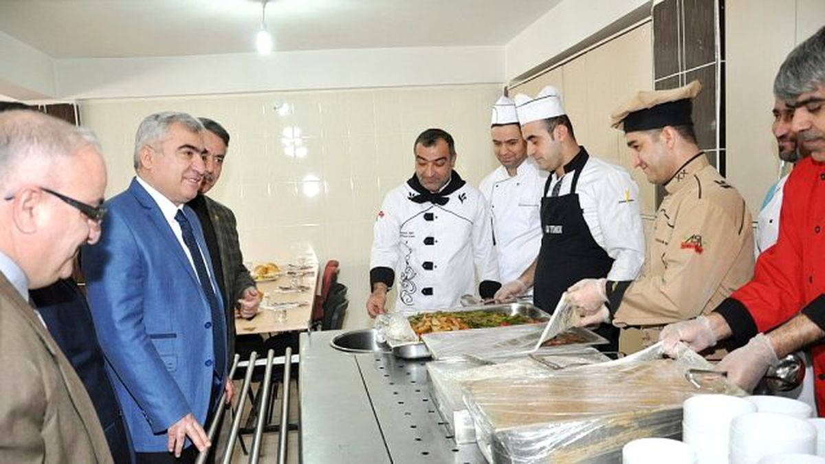 Milli Eğitim Müdürü Aslan, Meslek Öğrenen Gençleri Ziyaret Etti