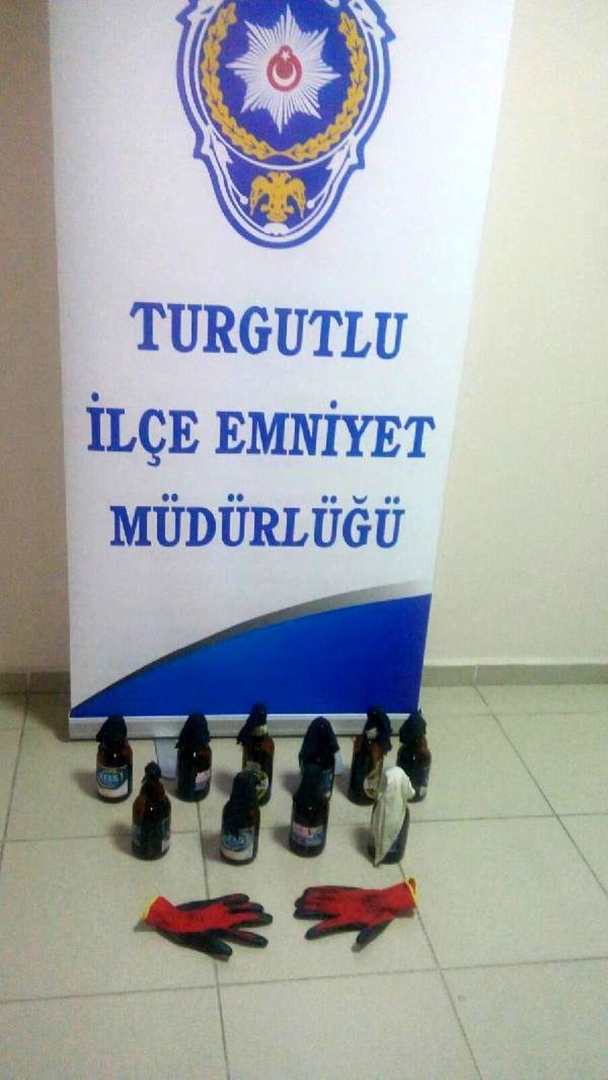Polisten İzinsiz Gösteriye Müdahale (2)