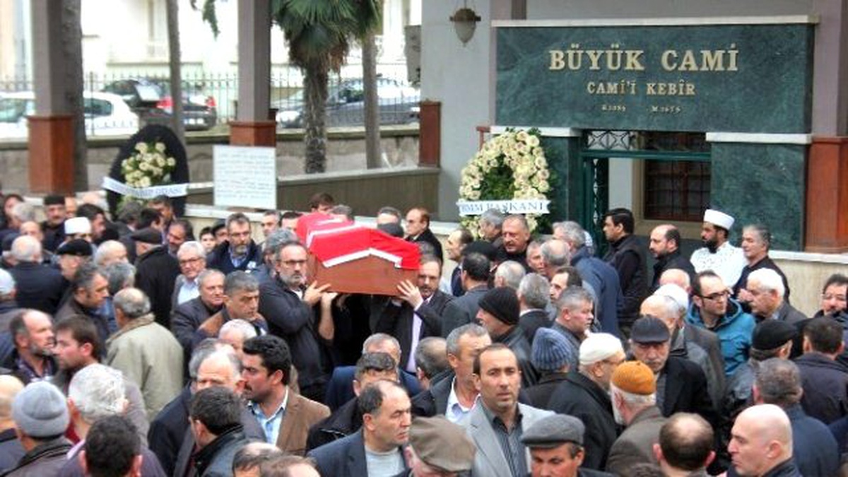 TBMM 17. Dönem Samsun Milletvekili Arıkan Defnedildi