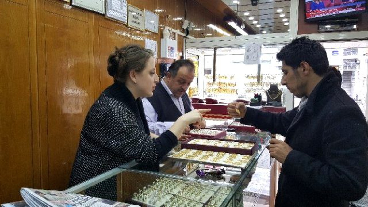 Yükselen Altın Fiyatları Sevgililere Gümüşe Yöneltti
