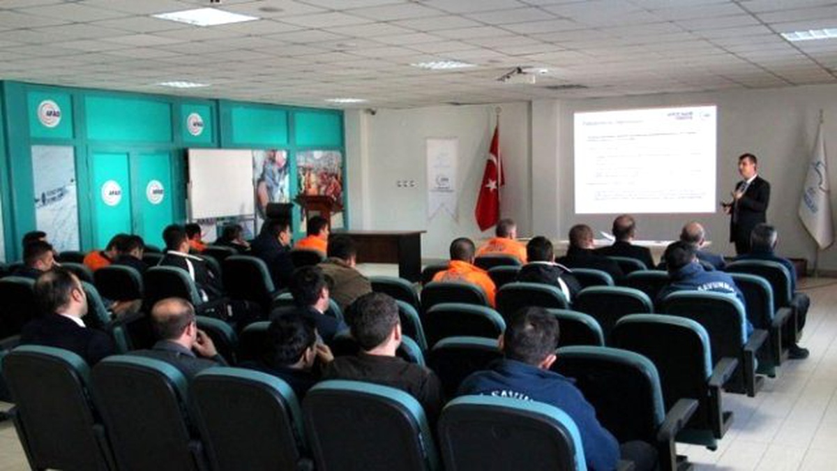 Afad, Personeline Yönelik Hizmet İçi Eğitimi Devam Ediyor
