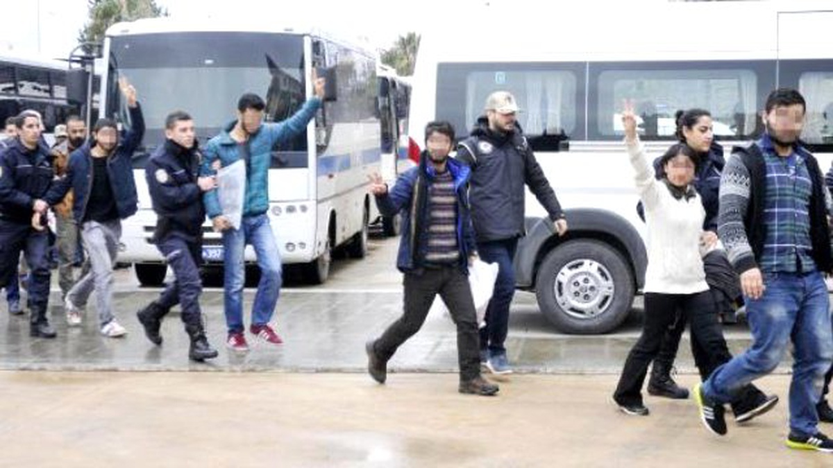 Antalya\'daki PKK Operasyonunda 17 Kişi Tutuklandı