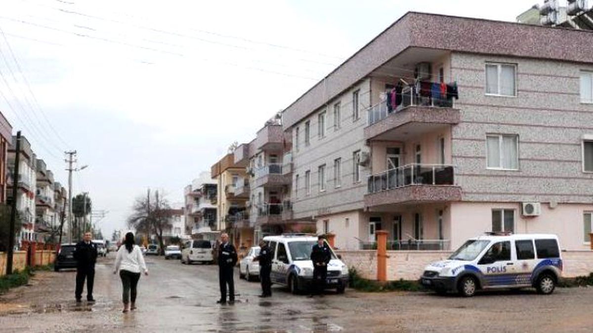 Eşi Tarafından Rehin Tutulan Şiddet Mağduru Kadını Polis Kurtardı