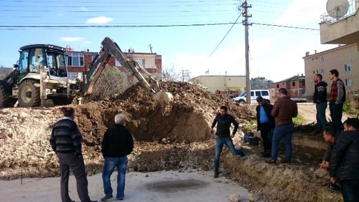 İnşaatta Lahit Aranıyor