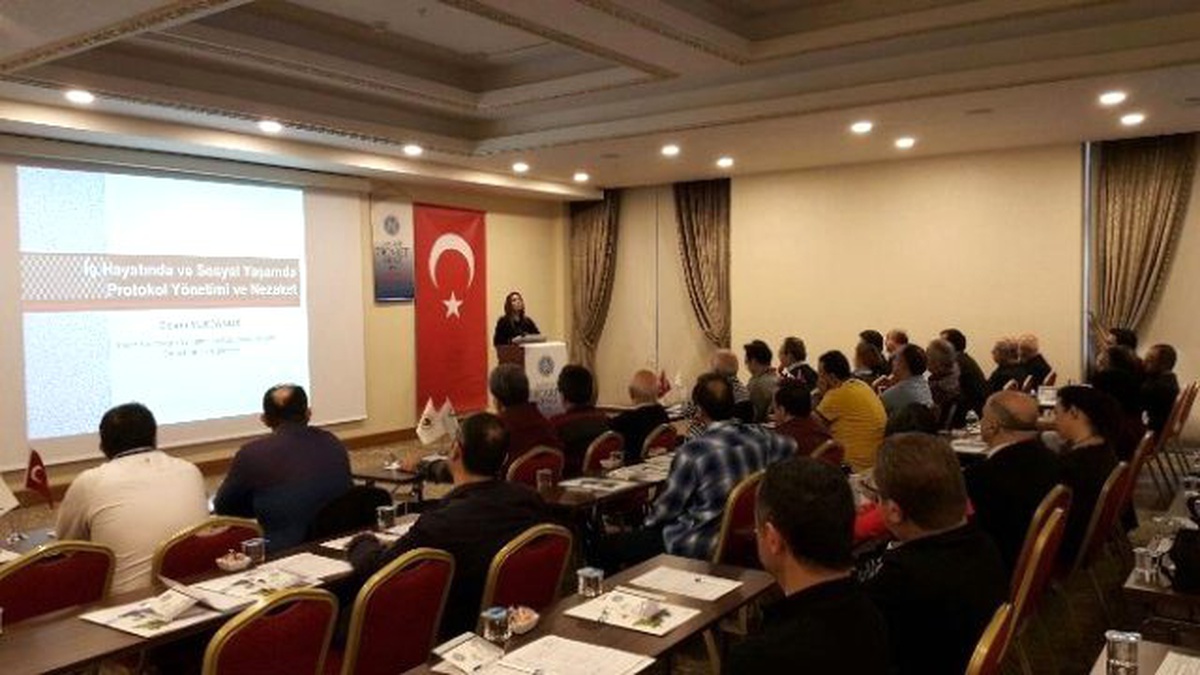 Kayseri Ticaret Odası Meclis Üyeleri Kızılcahamam\'da Eğitim Programına Katıldı