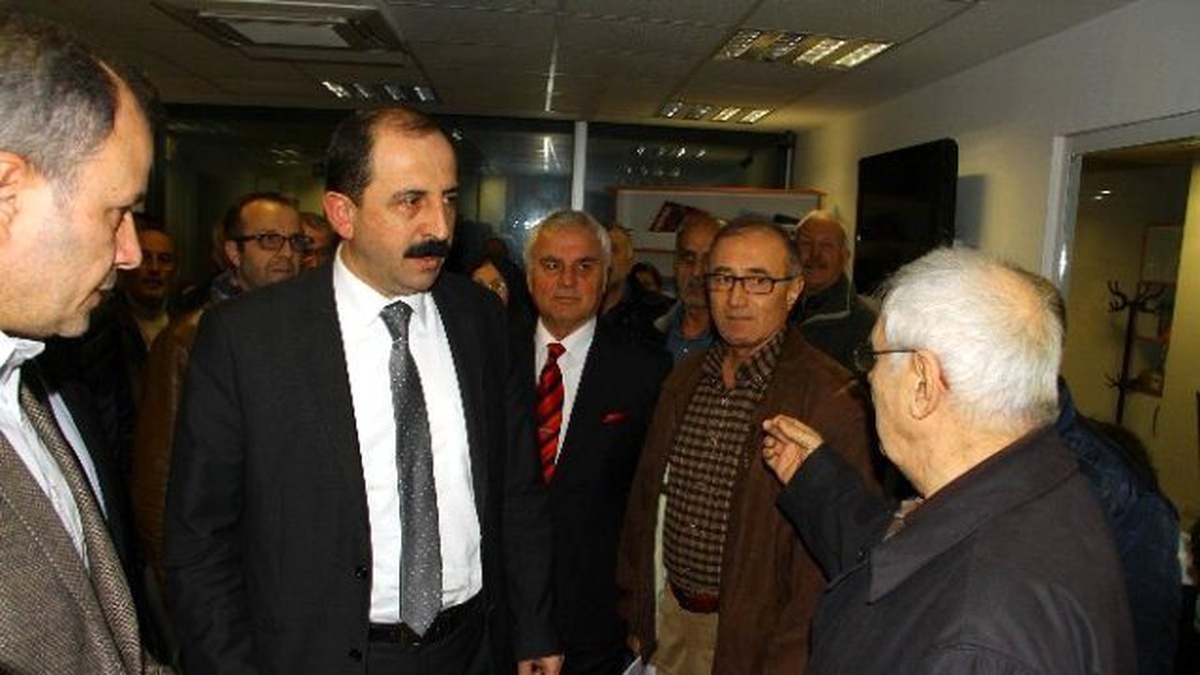Kuş Cenneti\'ndeki Bina Sakinleri Göksel\'den Yardım İstedi