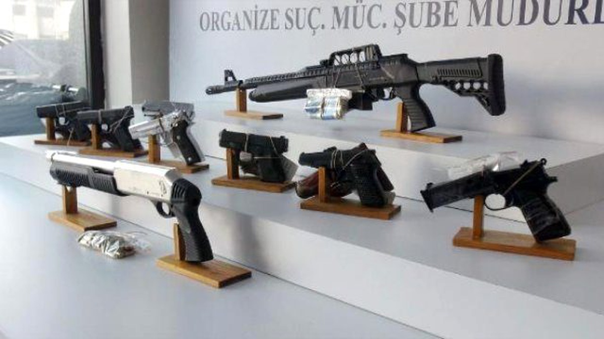 Organize Suç Örgütlerine Operasyon; 11 Gözaltı