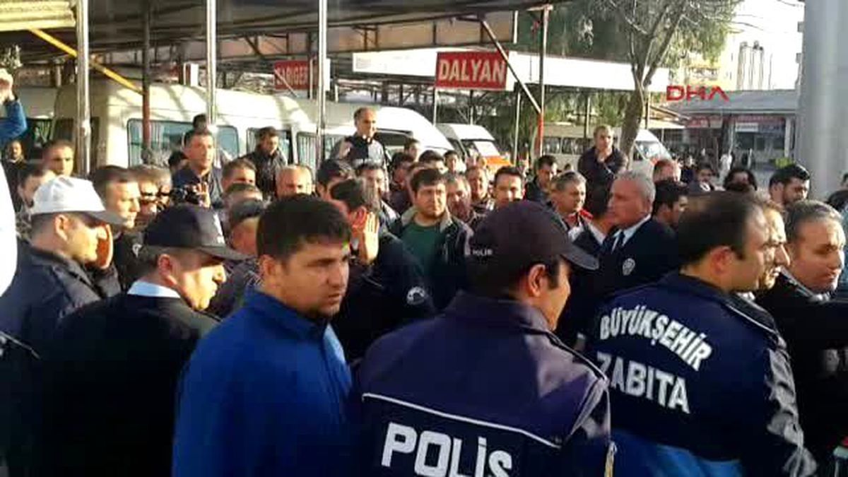 Ortacalı Minibüsçülerden Büyükşehir\'e Saat Tepkisi