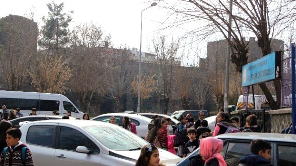 Sur\'da Yasak 76\'ncı Gününde