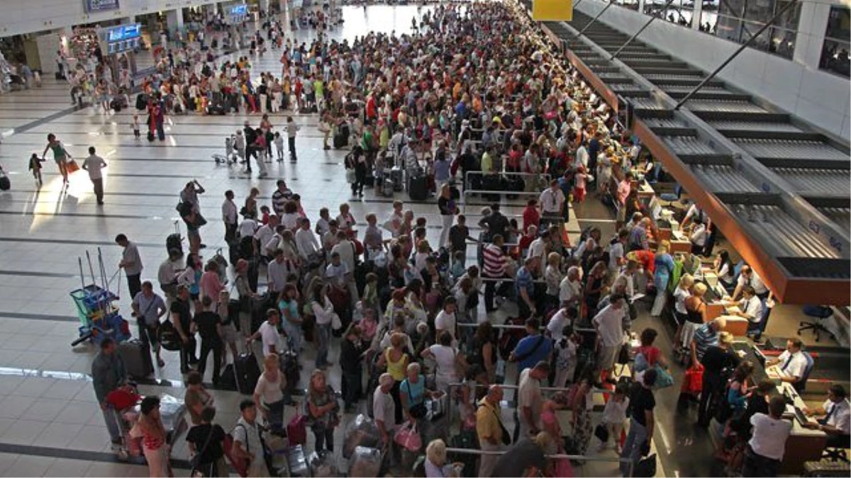 Turizm Yatırımcıları Derneği: Yurt Dışına Tatile Gidişler Yasaklansın