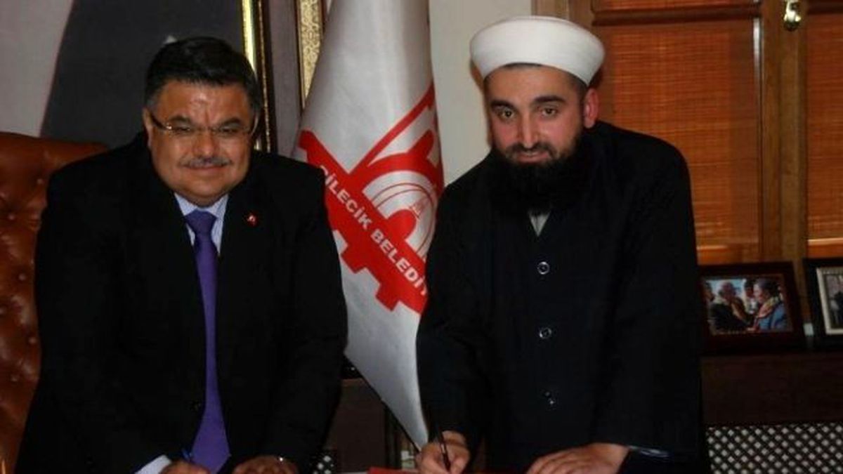 \'Ahlak ve İnsan" Projesi Protokolü İmzalandı