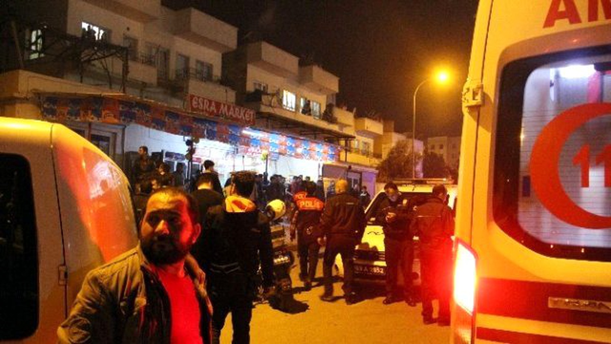 Akrabalar Arasında Alacak Verecek Kavgası: 4 Yaralı