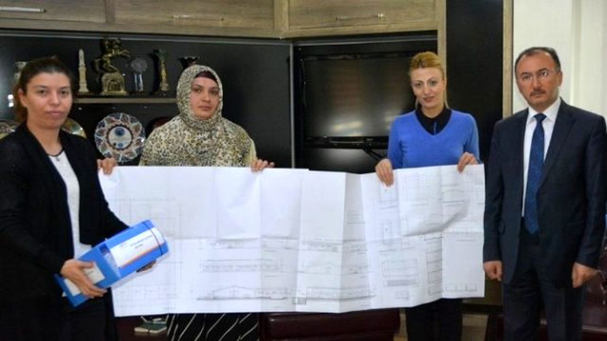 Ardahan Belediyesi Örnek Tip Ahır Projelerini Tamamlandı