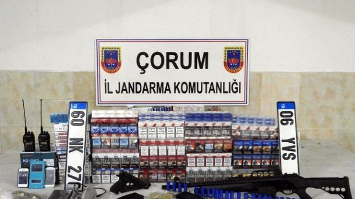 Bakkal Hırsızları Jandarmadan Kaçamadı