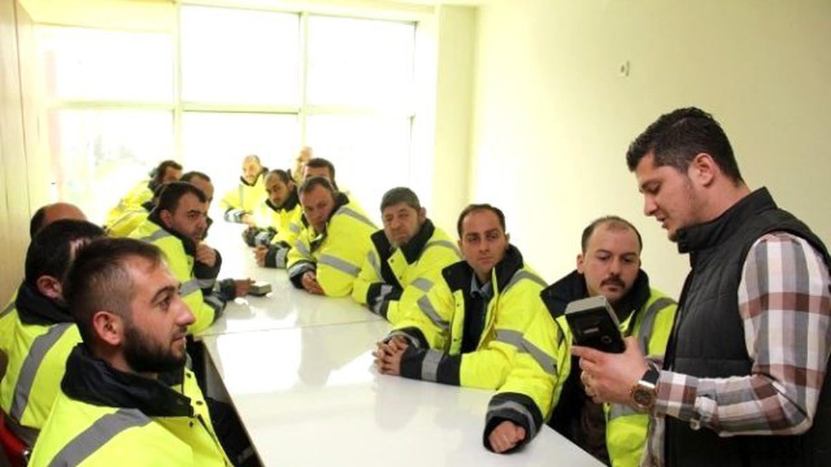 Belde A.ş İzmit\'te Parkomat Hizmeti Vermeye Başlıyor