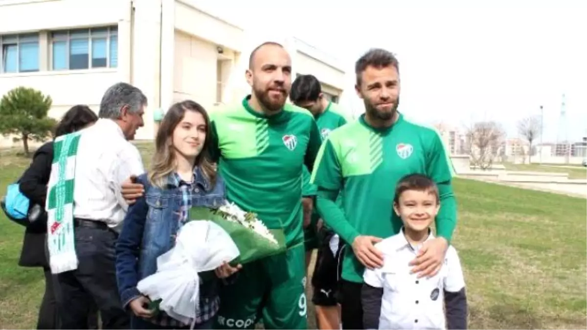 Bursaspor\'da Serdar Aziz Sevinci