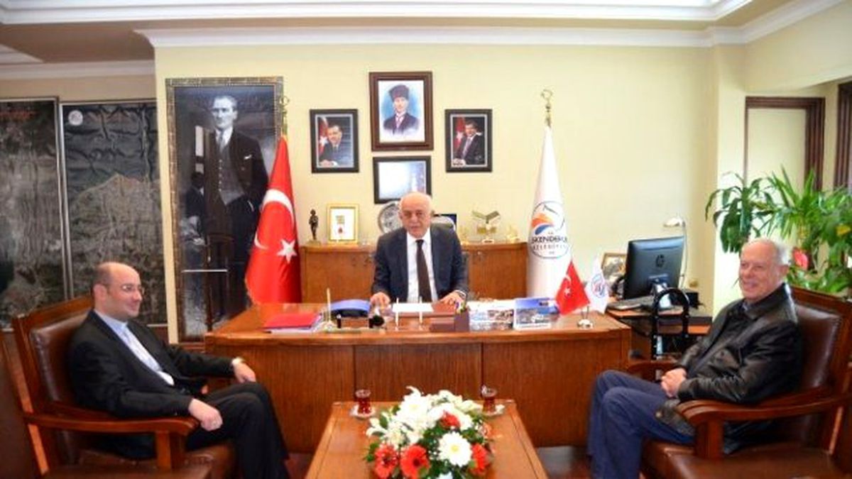 Episkopos Bizzeti, Başkan Dingil\'i Ziyaret Etti