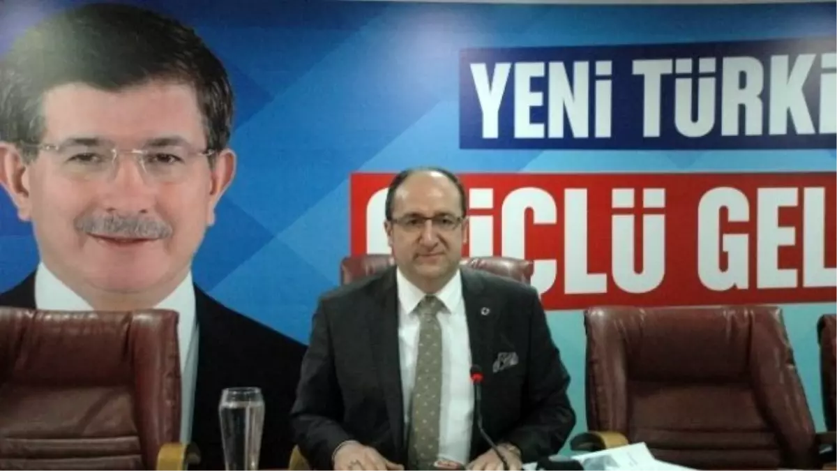 Sanayi Sitesi Tartışmalarına Ünlü de Katıldı