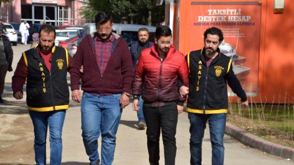 Şişe Çevirme\' Oyununda 15 Yaşındaki Kızla Cinsel İlişkiye 2 Tutuklama