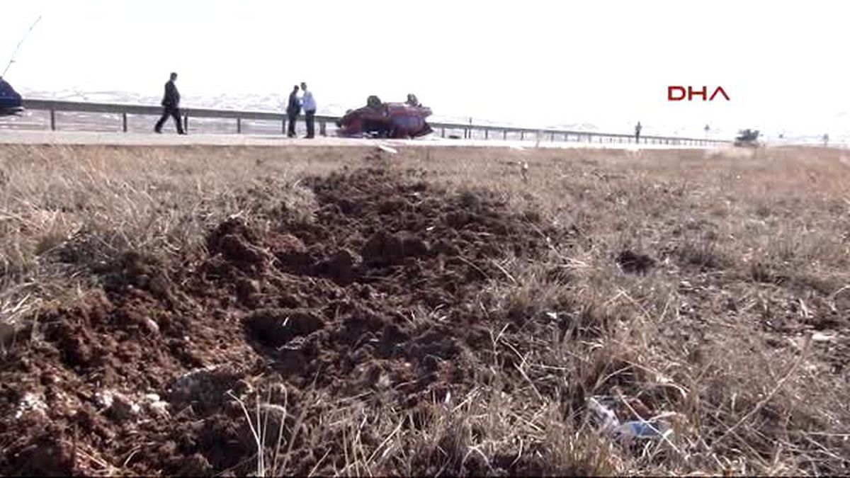Takla Atan Araçtan Burnu Bile Kanamadan Çıktı