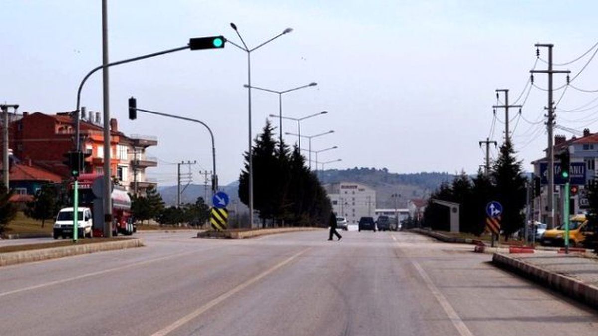 Tavşanlı\'da Led Işıklı Sinyalizasyon Dönemi