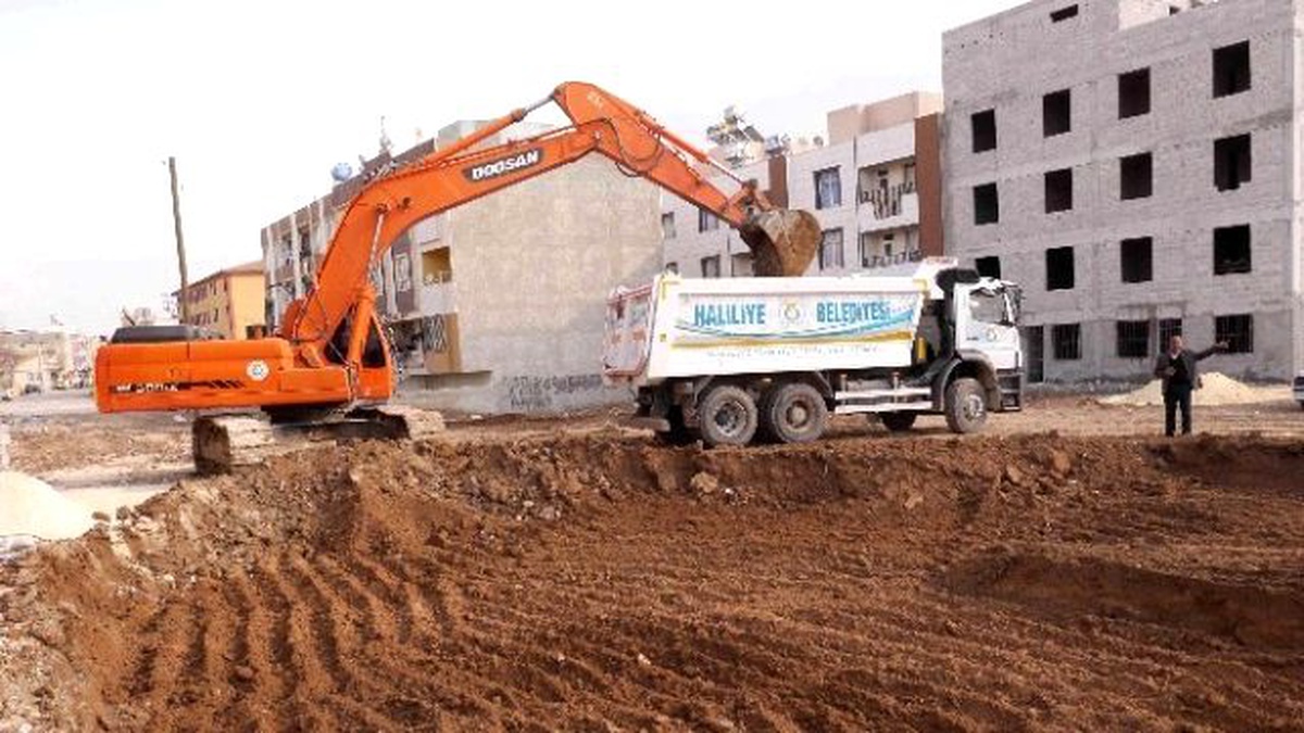 Yeni Yollar Haliliye Halkının Hizmetine Sunuluyor