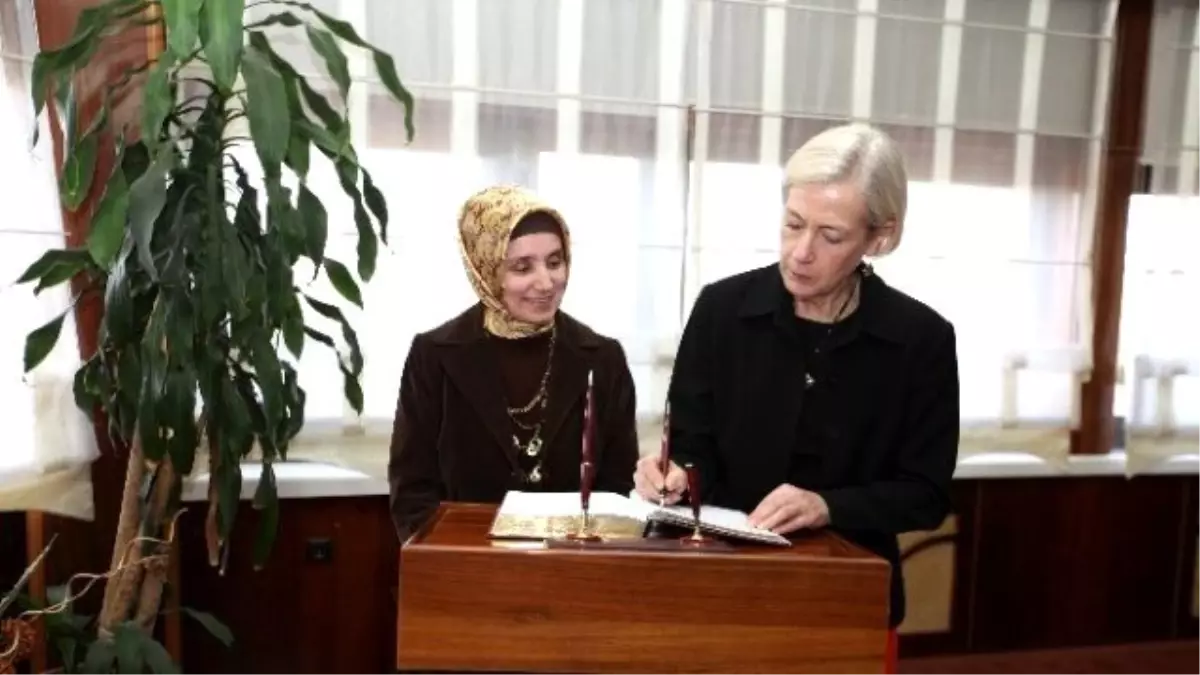 ABD Konsolosu Saraç'ı Ziyaret Etti