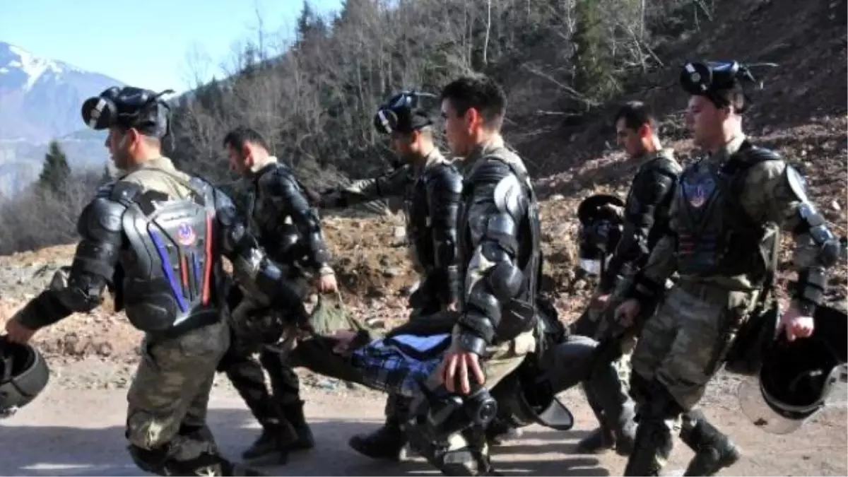 Artvin Cerattepe\'ye Polis ve Jandarma Takviyesi (3)