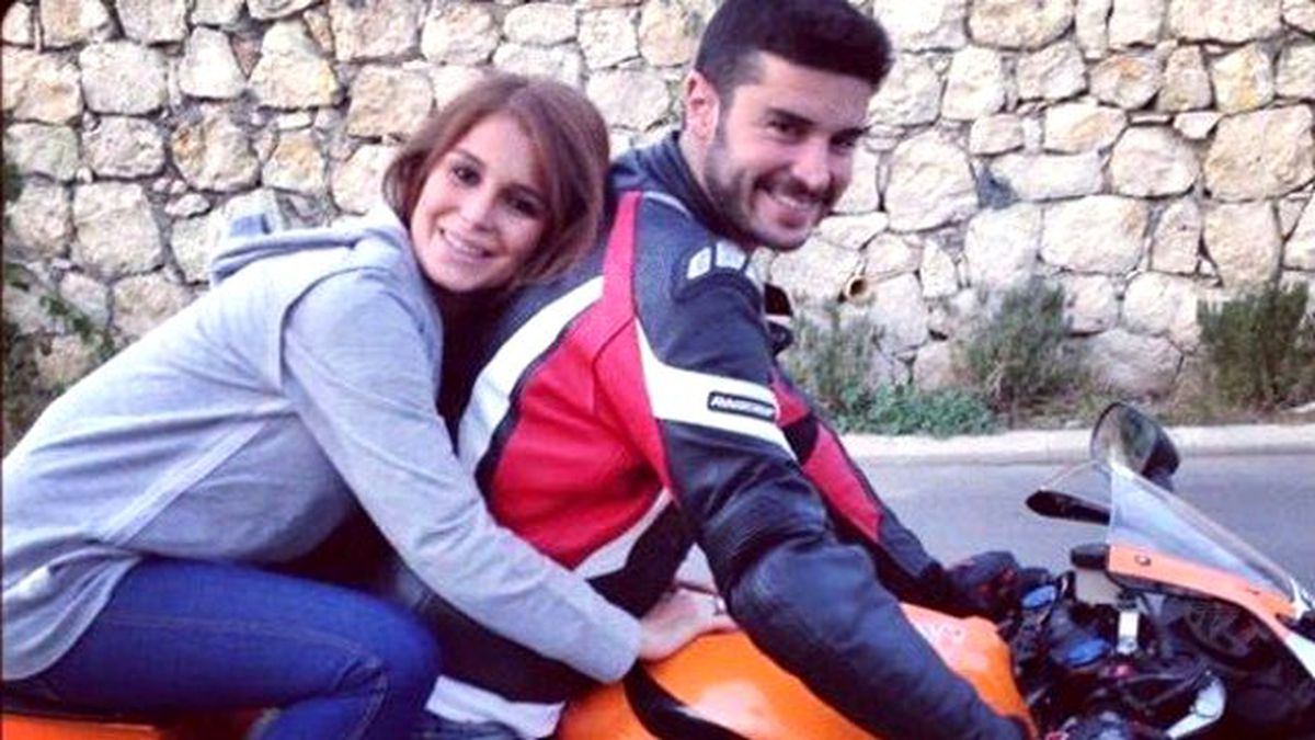 Berk Oktay, Sevgilisi Merve Şarapçıoğlu ile Nişanlanıyor