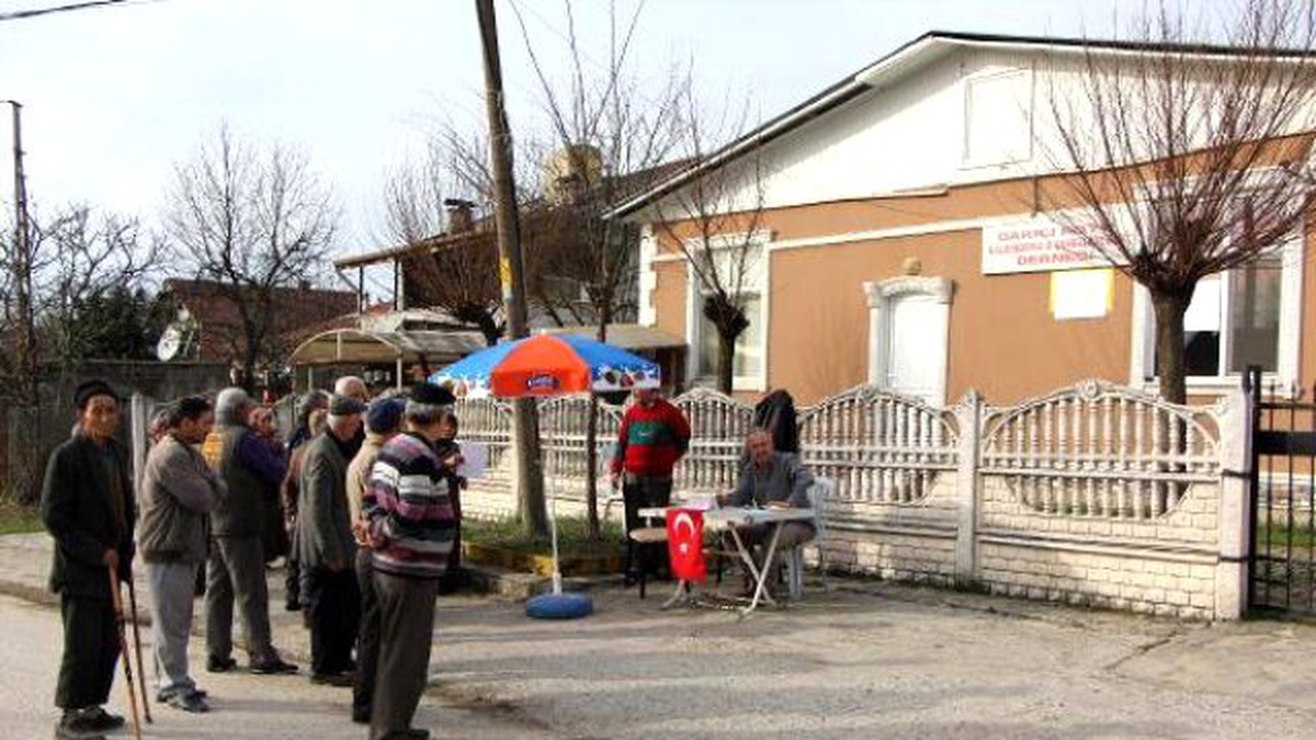 Bina Mühürlendi, Muhtarlık Sokağa Taşındı