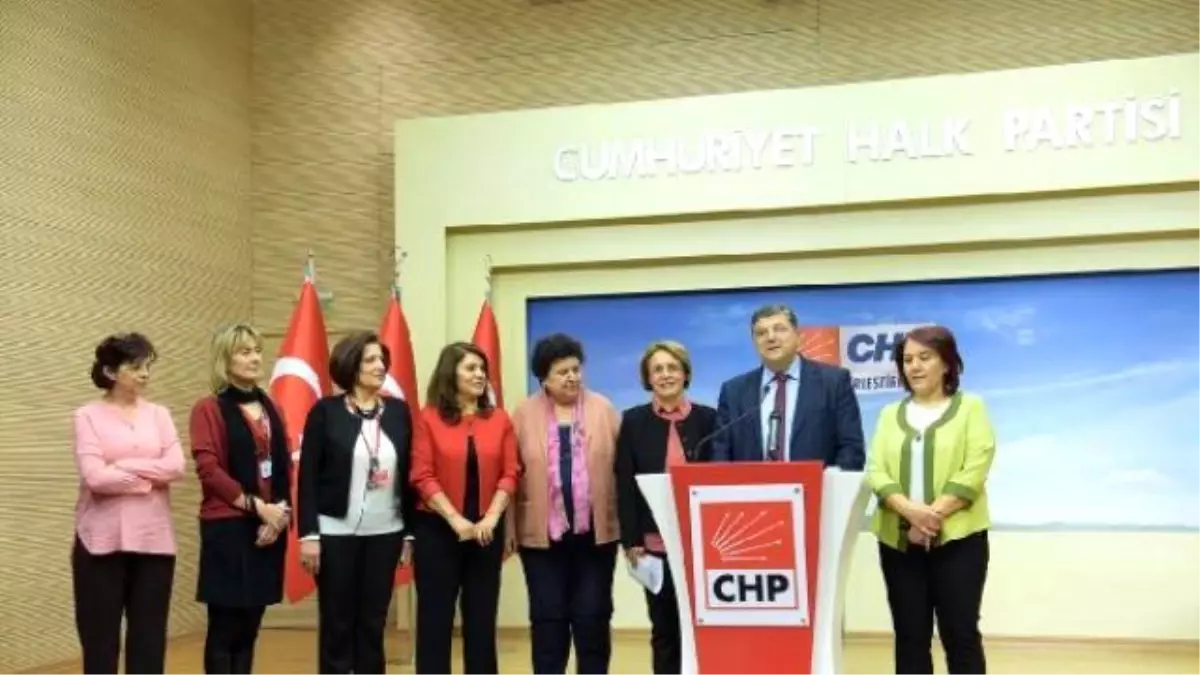 CHP Kadın Kollarında Devir Teslim Töreni