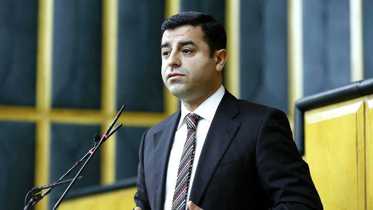 Demirtaş: Ankara'daki Acımasız Saldırıyı Kınıyorum