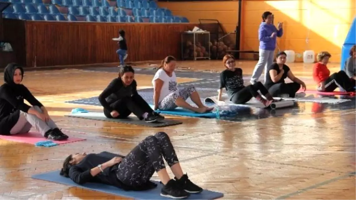 Fethiyeli Ev Hanımlarına Pilates Kursu